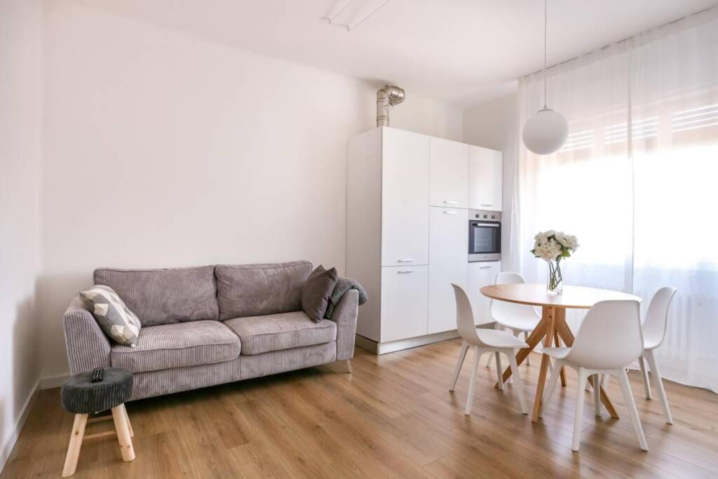 Tommy's Flat Appartement